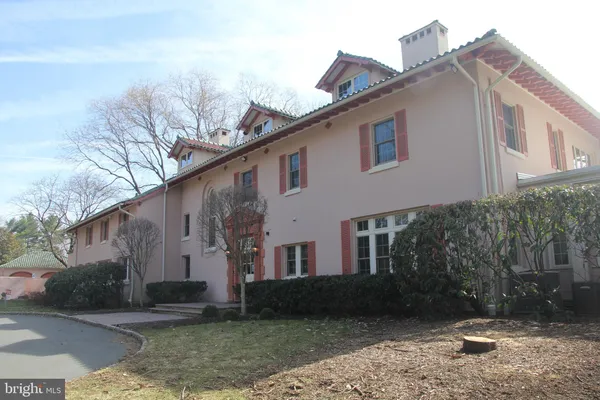 $2,050 | 3121 Sayre Drive, Princeton, NJ 08540
