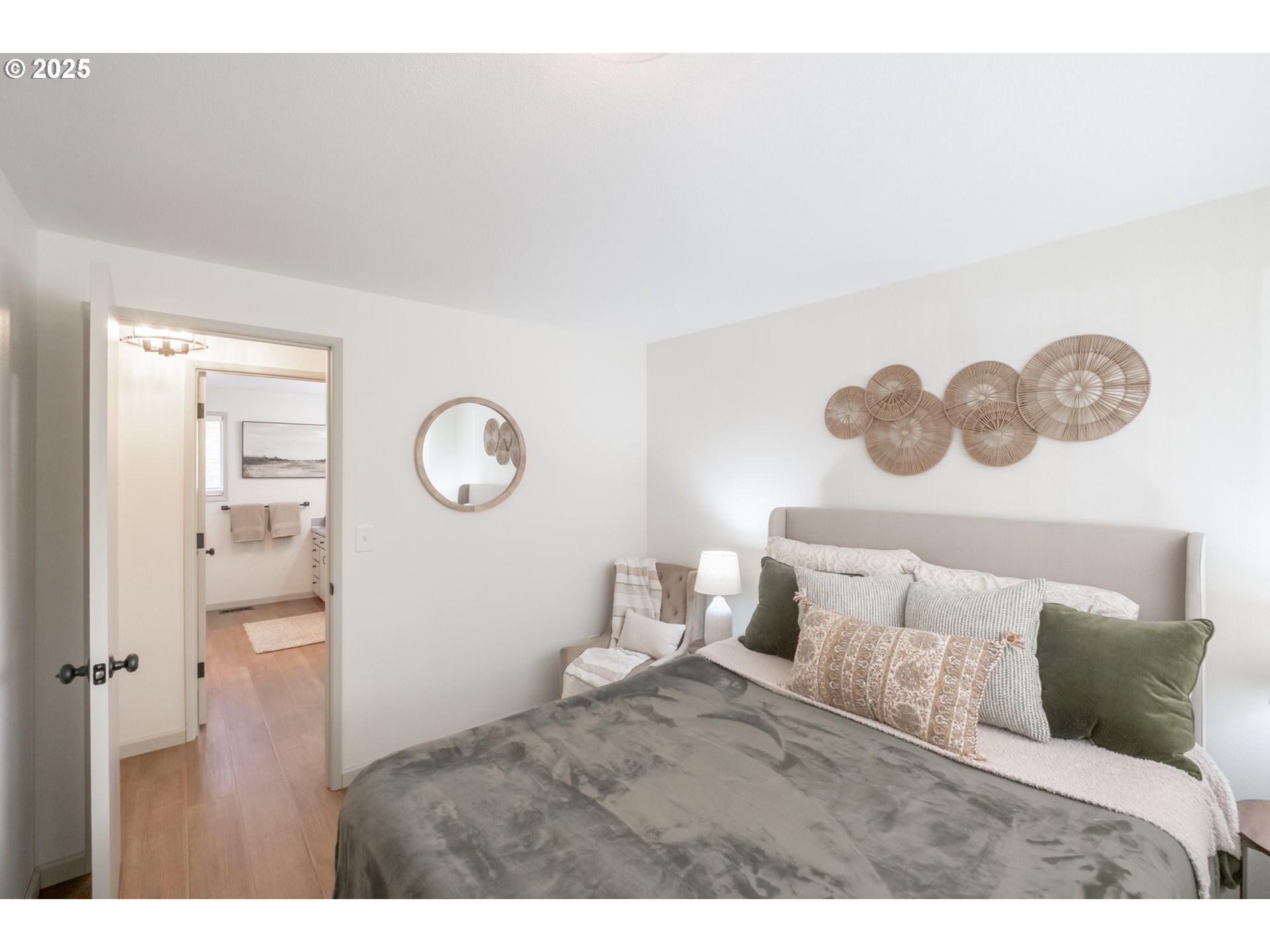 5015 Auburn Road Northeast Salem, OR 97317 - Photo 16 of 39