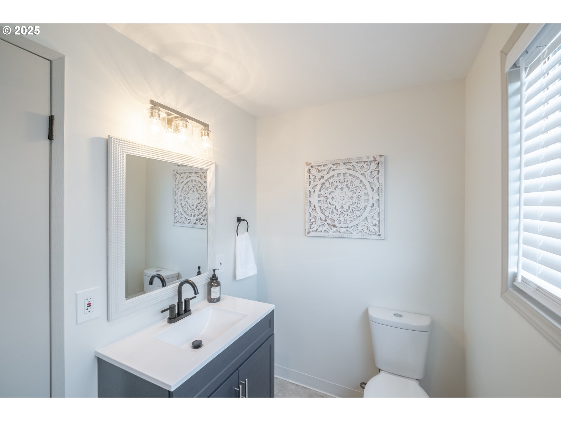 5015 Auburn Road Northeast Salem, OR 97317 - Photo 19 of 39