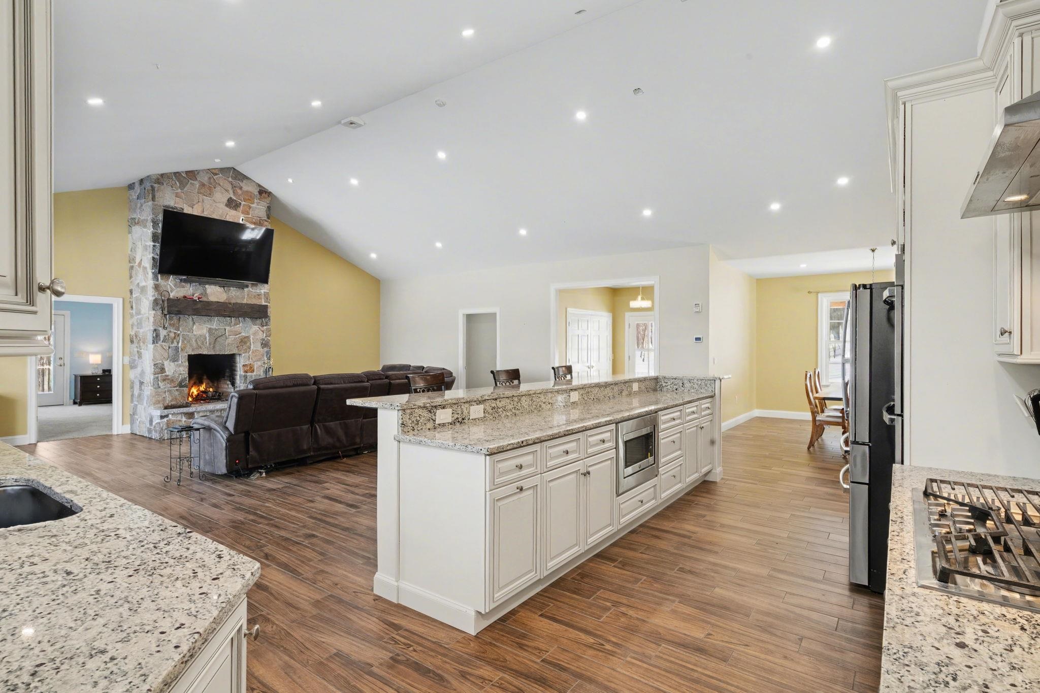 231 Smith Hill Road Franklin, NH 03235 - Photo 8 of 58