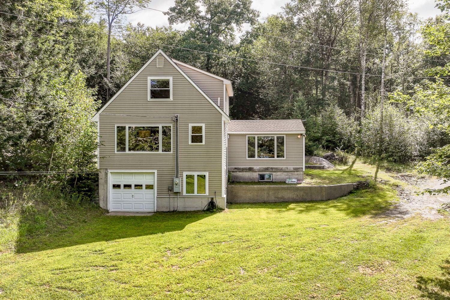 167 Riga Road South China, ME 04358 - Photo 3 of 36 167 Riga Rd 03-(ZF-8740-72685-1-004)_res