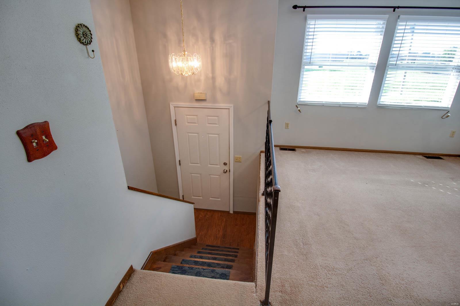 208 Big Arch Road Godfrey, IL 62035 - Photo 6 of 32 Gallery Image 6