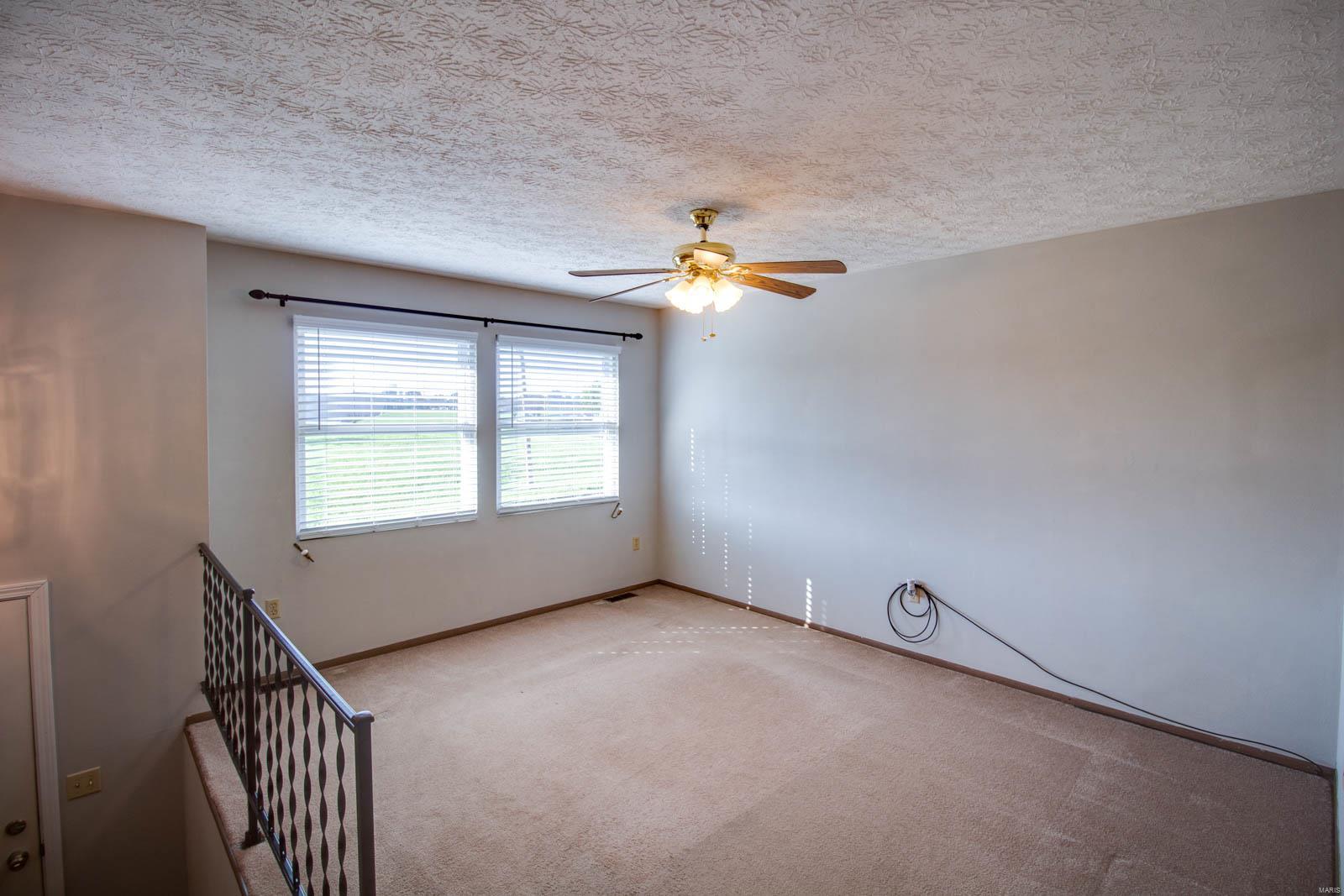 208 Big Arch Road Godfrey, IL 62035 - Photo 7 of 32 Gallery Image 7