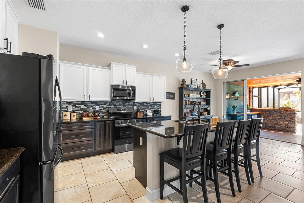 189 Magneta Loop Auburndale, FL 33823 - Photo 3 of 26