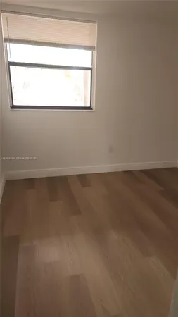 $2,300 | Miami-Dade County, Miami, FL 33172