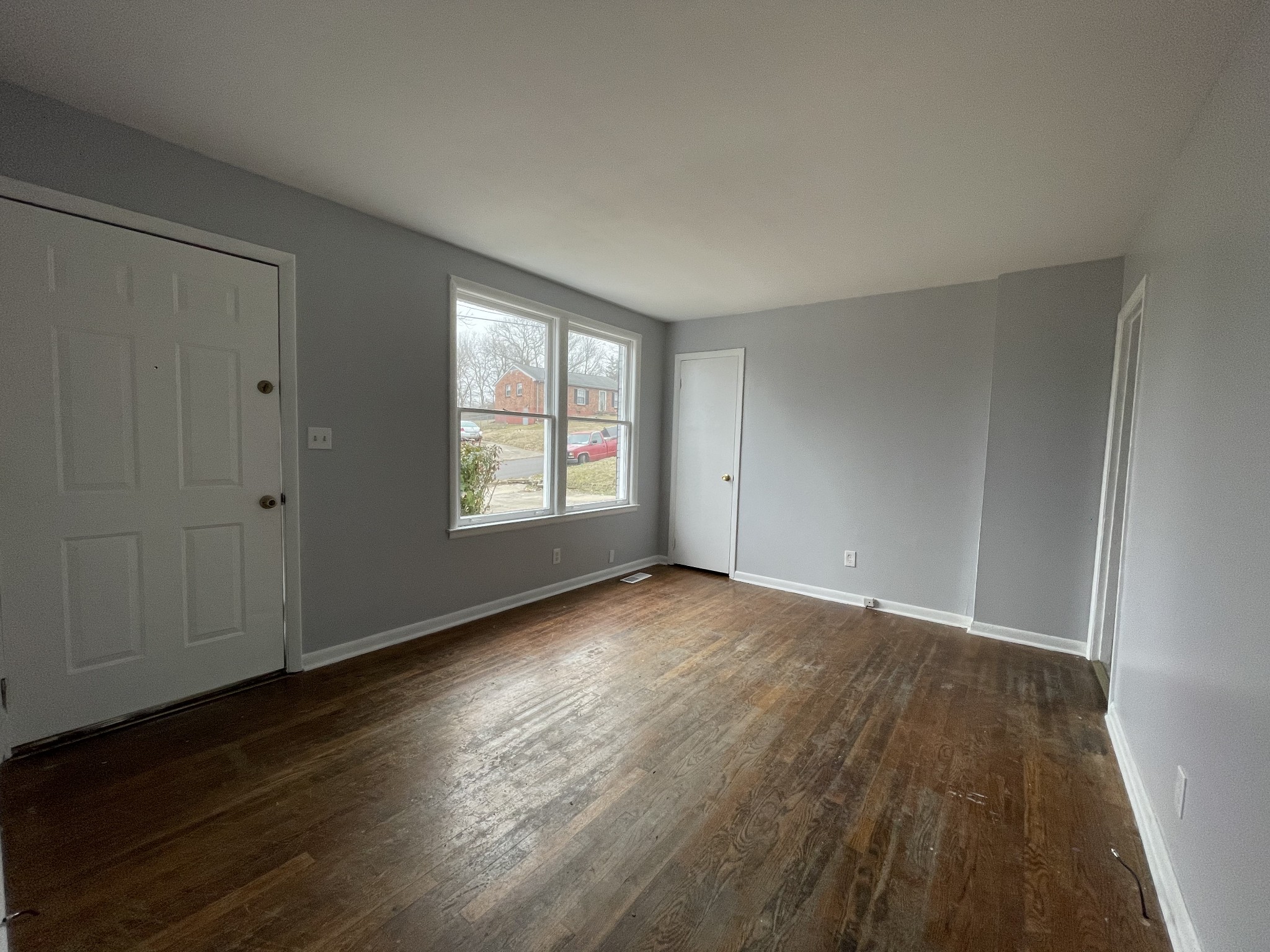 1481 Dolan Road Nashville, TN 37218 - Photo 4 of 6 Gallery Image 4