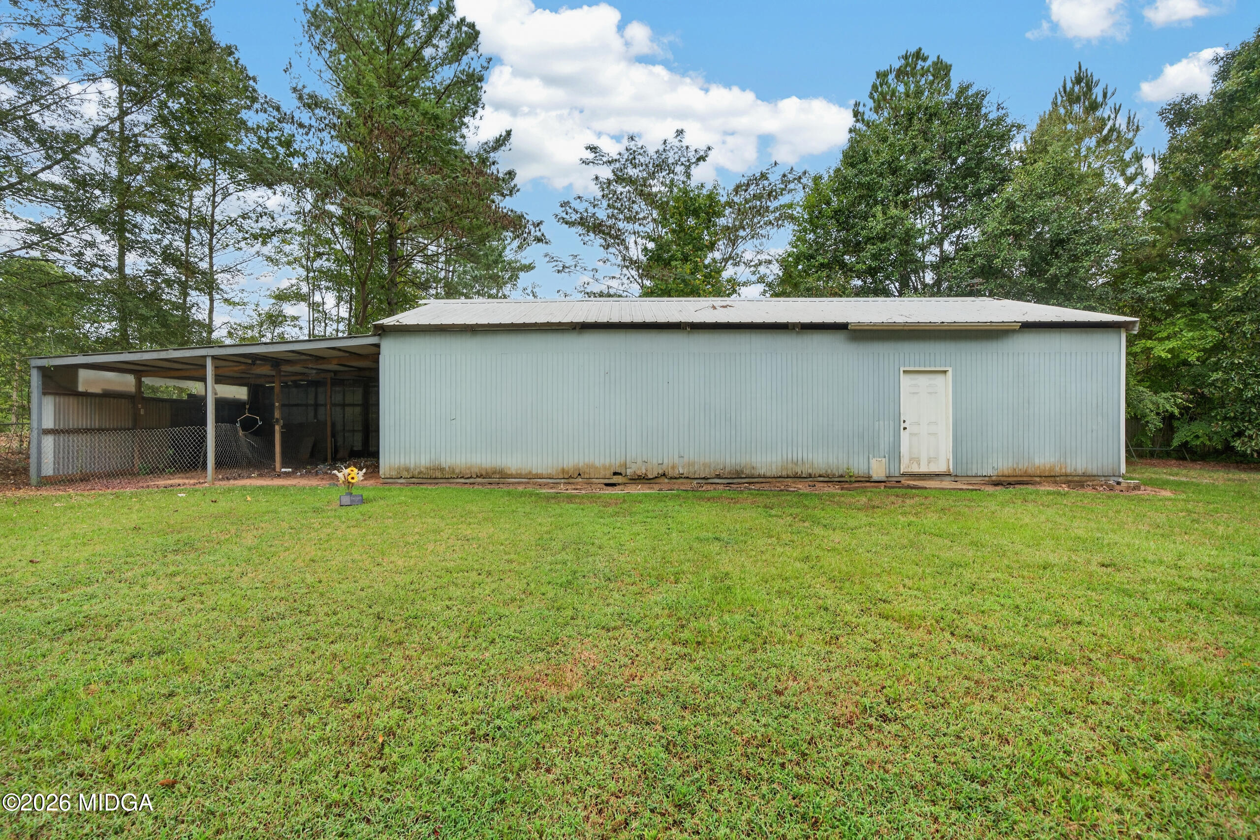 649 Twin Bridges Road Southwest Eatonton, GA 31024 - Photo 31 of 43 32