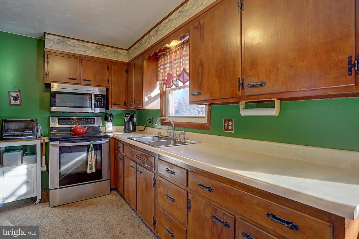 39 Farmland Road Leola, PA 17540 - Photo 10 of 27 Gallery Image 10