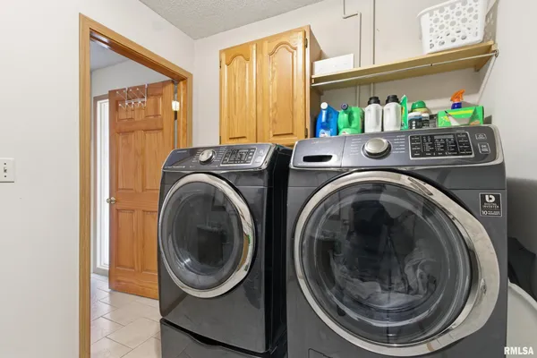 $224,500 | 21 Armstrong Court, Macomb, IL 61455