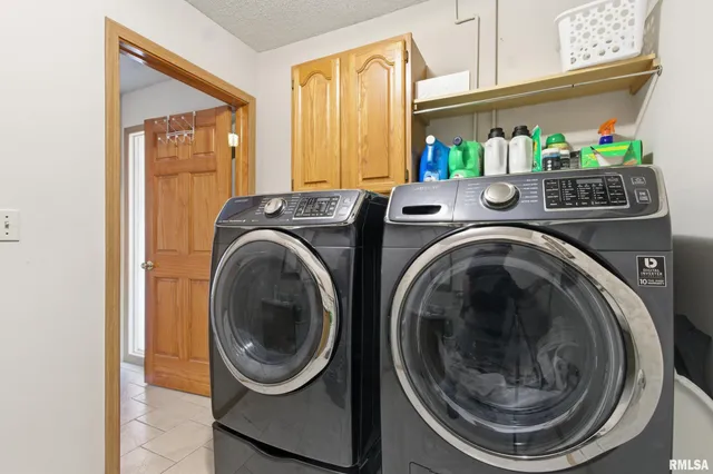 $224,500 | 21 Armstrong Court, Macomb, IL 61455