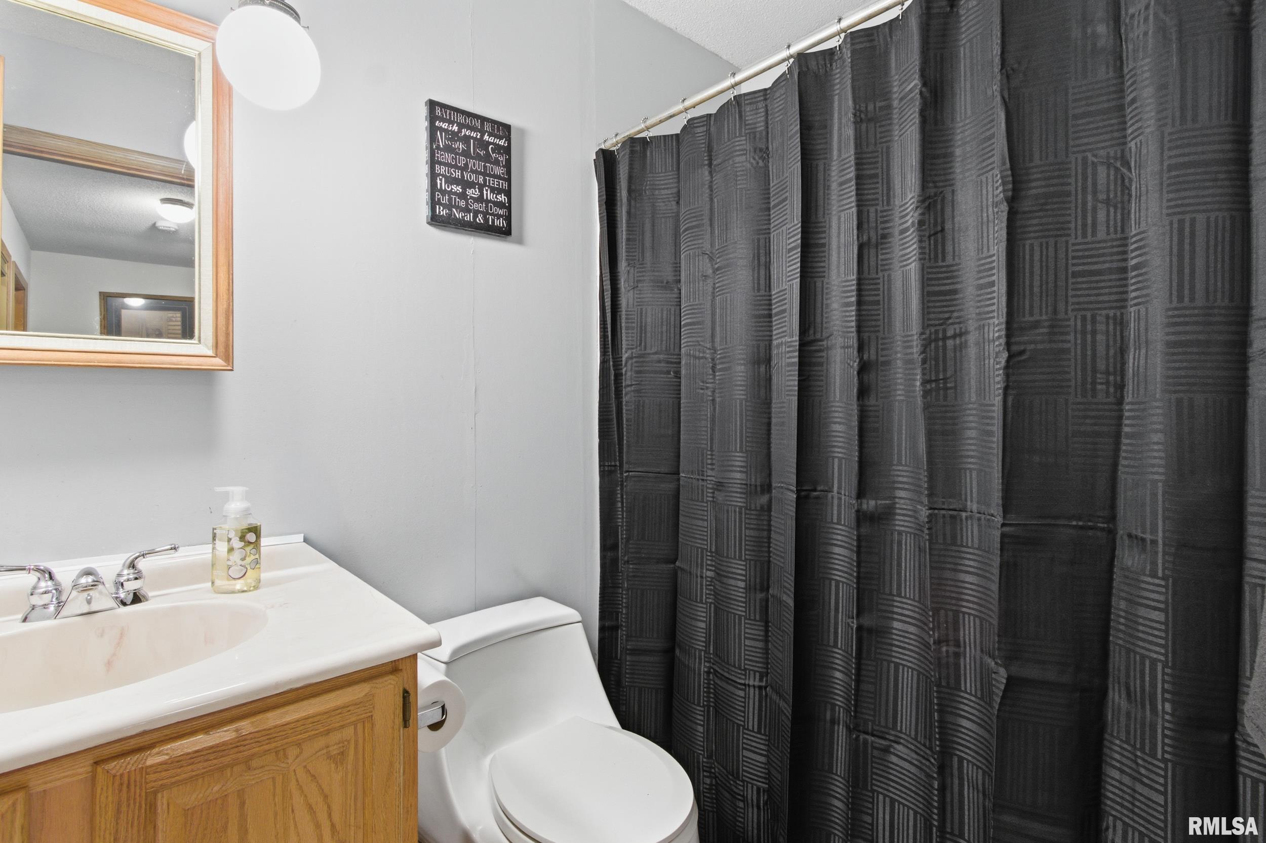 21 Armstrong Court Macomb, IL 61455 - Photo 27 of 51