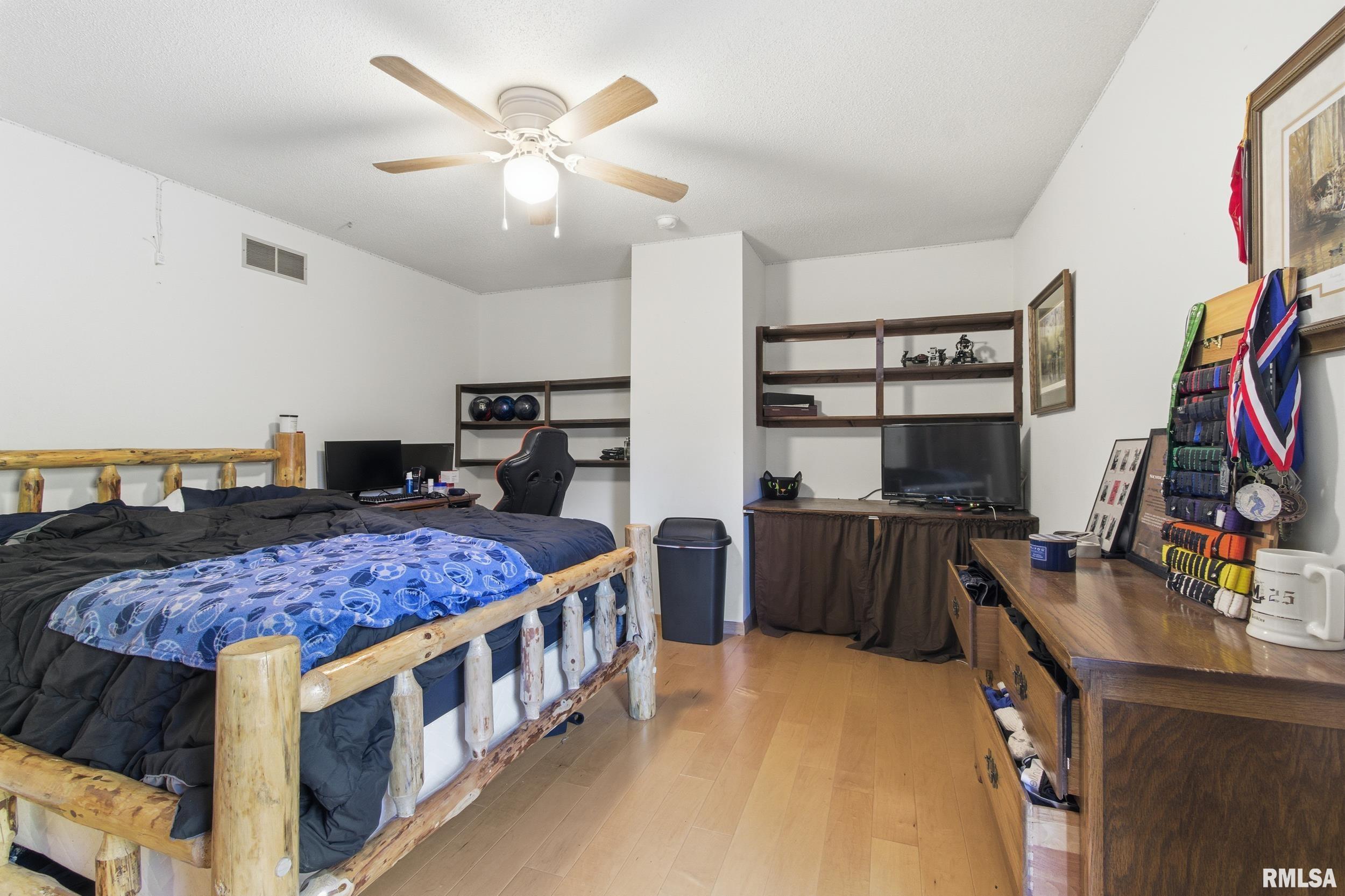 21 Armstrong Court Macomb, IL 61455 - Photo 31 of 51