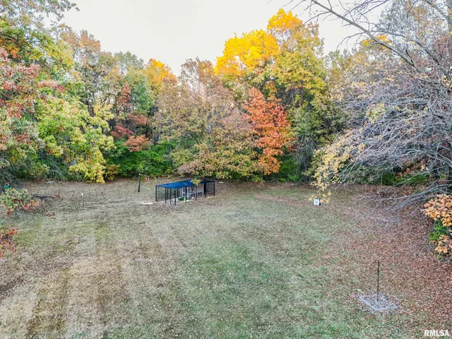 $224,500 | 21 Armstrong Court, Macomb, IL 61455