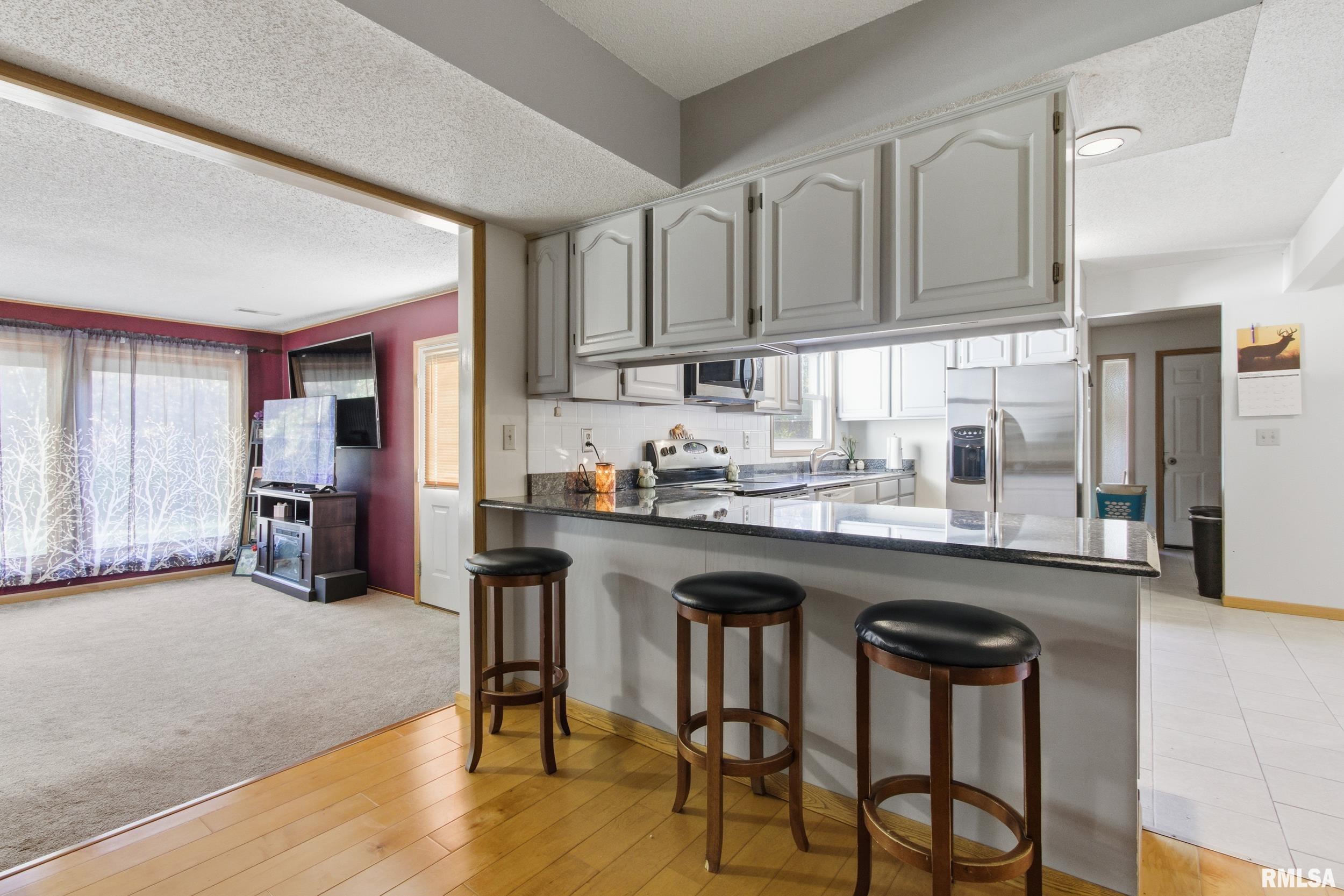 21 Armstrong Court Macomb, IL 61455 - Photo 10 of 51