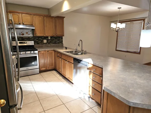$282,000 | 10067 Adams Street, Crown Point, IN 46307
