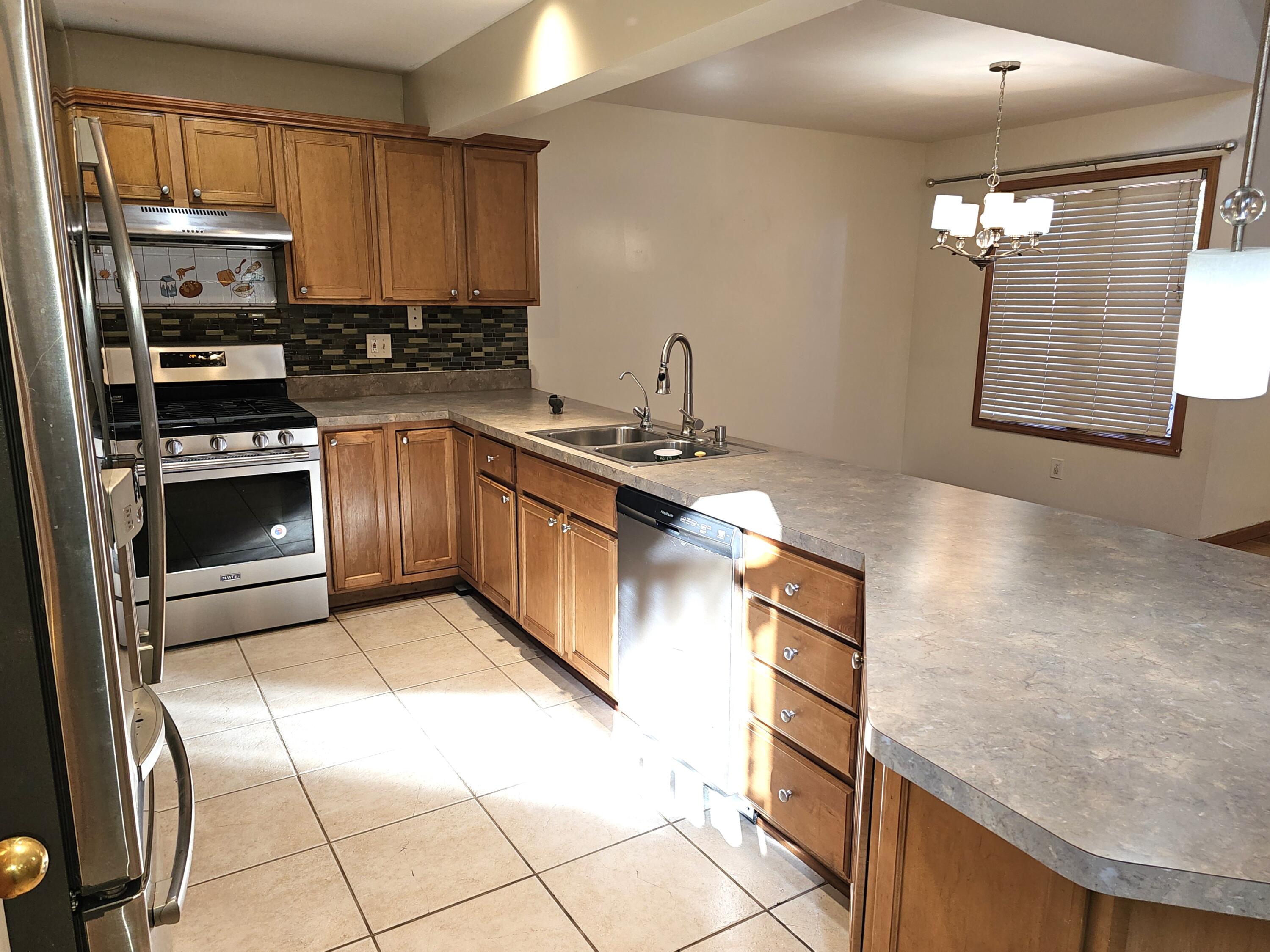 10067 Adams Street Crown Point, IN 46307 - Photo 14 of 37 3000x2250