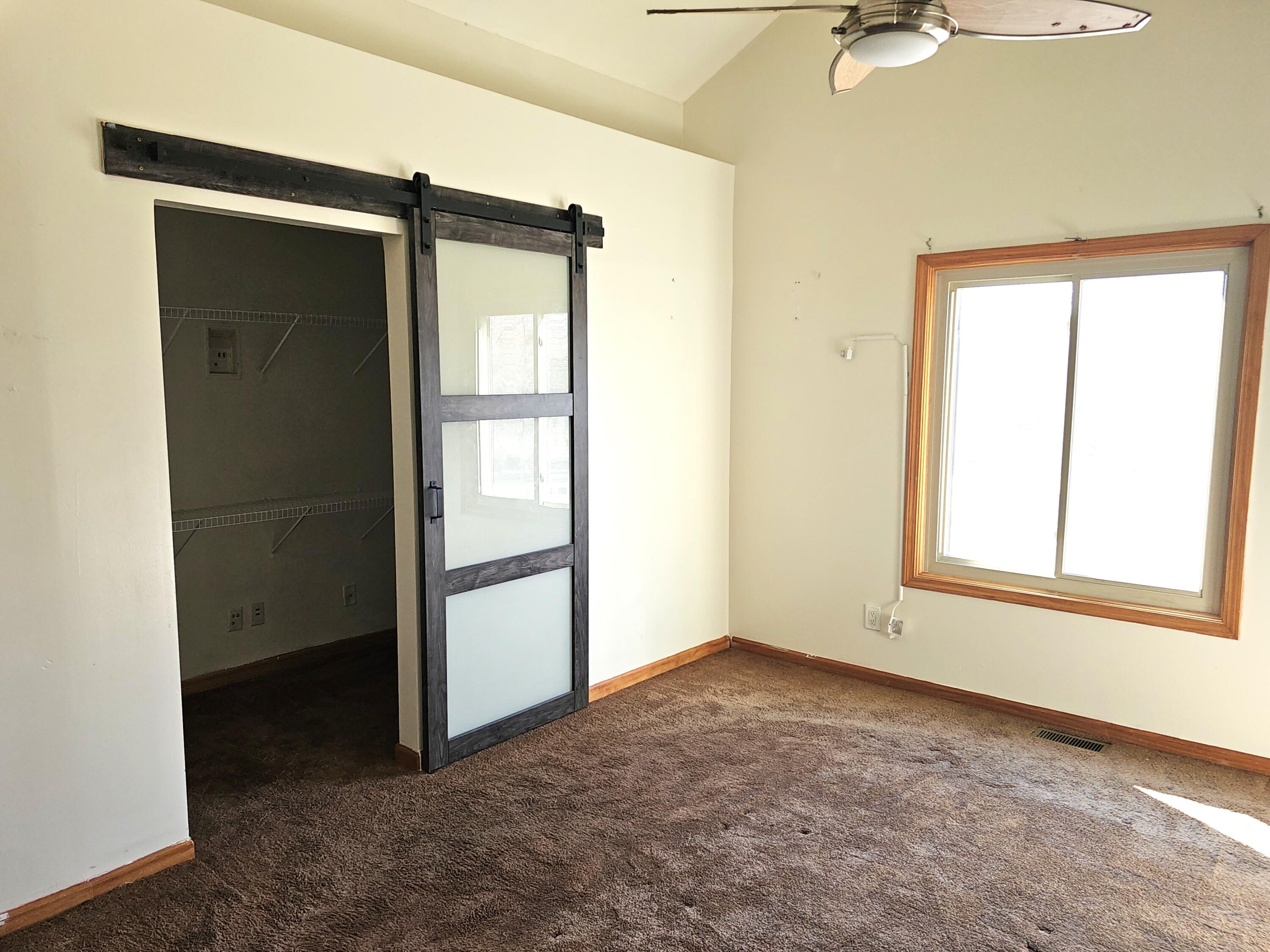 10067 Adams Street Crown Point, IN 46307 - Photo 19 of 37 3000x2250