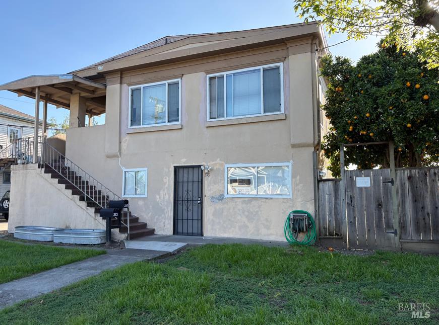 313 Roney Avenue Vallejo, CA 94590 - Photo 2 of 26