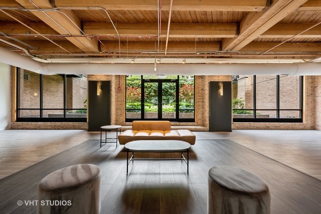 1040 West Adams Street, Unit 333 Chicago, IL 60607 - Photo 2 of 25