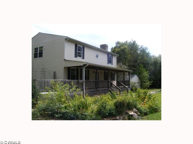 2594 Venable Road Kents Store, VA 23084 - Photo 1 of 9 Exterior Front