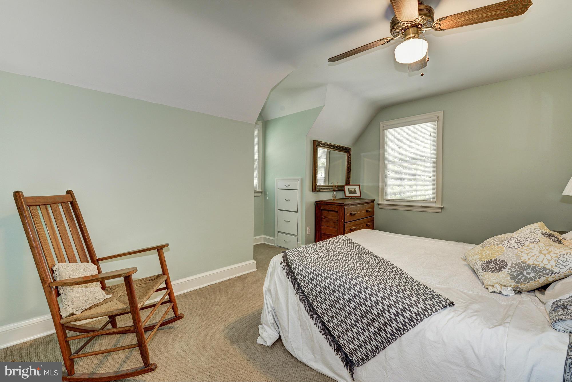 10409 Rodney Road Silver Spring, MD 20903 - Photo 11 of 27 Bedroom