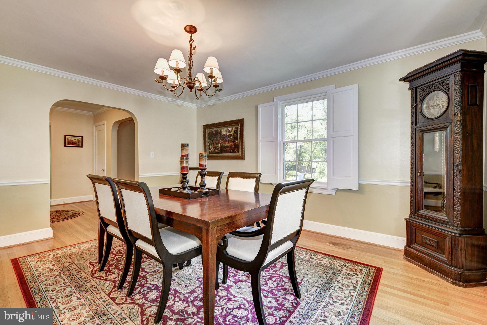 10409 Rodney Road Silver Spring, MD 20903 - Photo 18 of 27 Dining Room