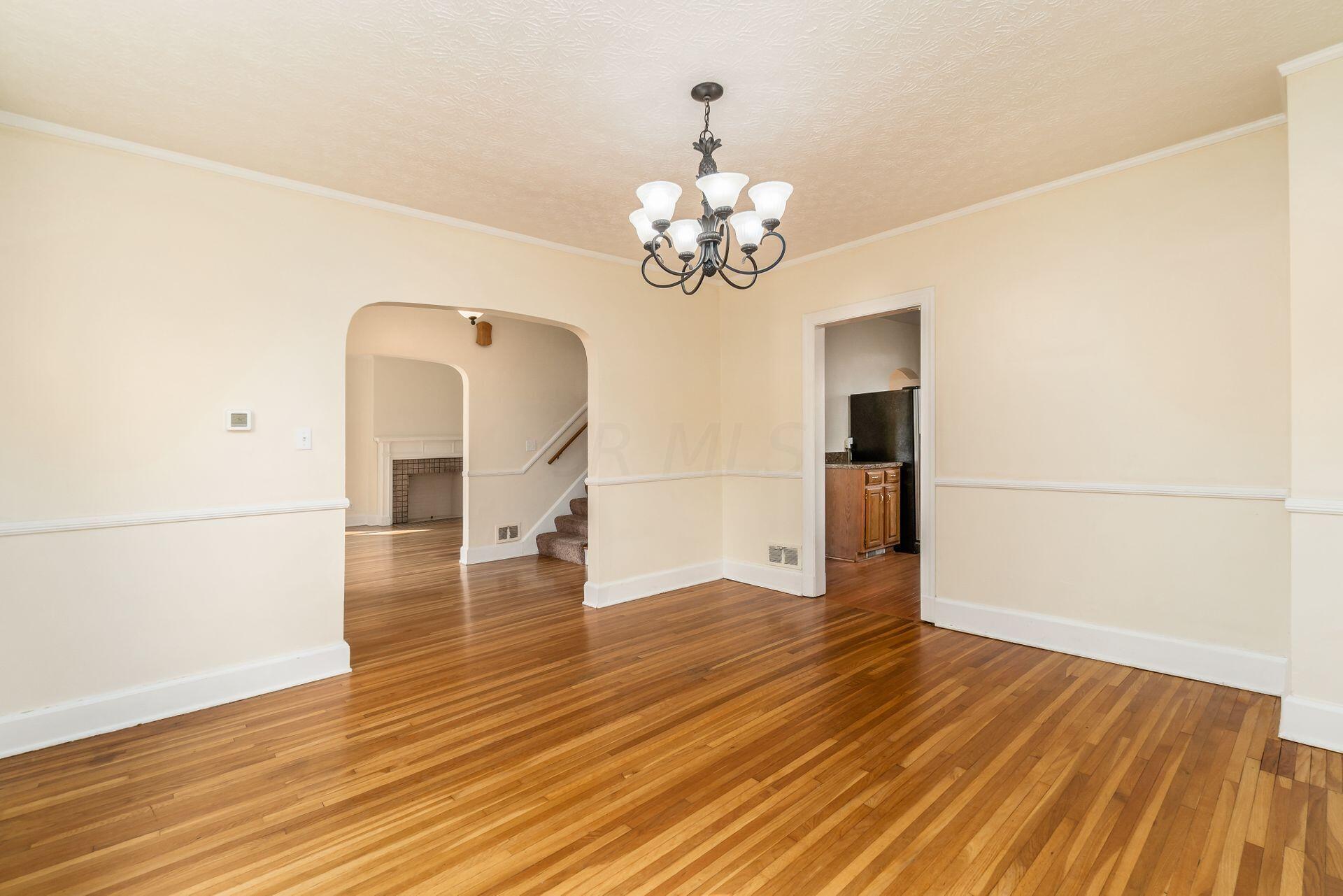 43 South Remington Road Bexley, OH 43209 - Photo 7 of 50