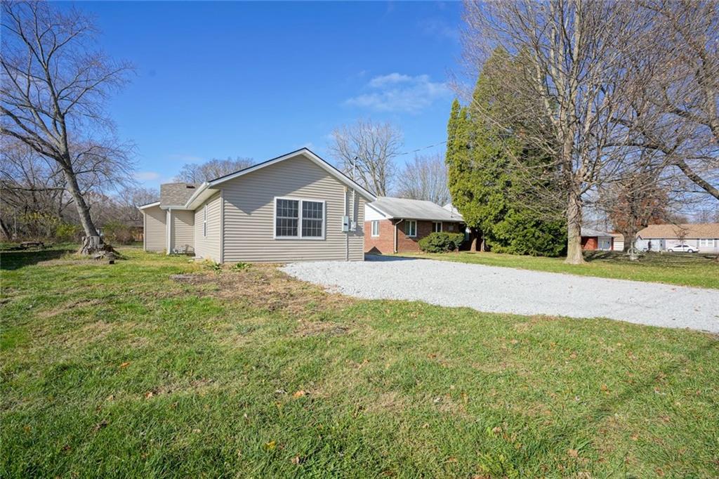 4505 South New Columbus Road Anderson, IN 46013 - Photo 2 of 29 Gallery Image 2