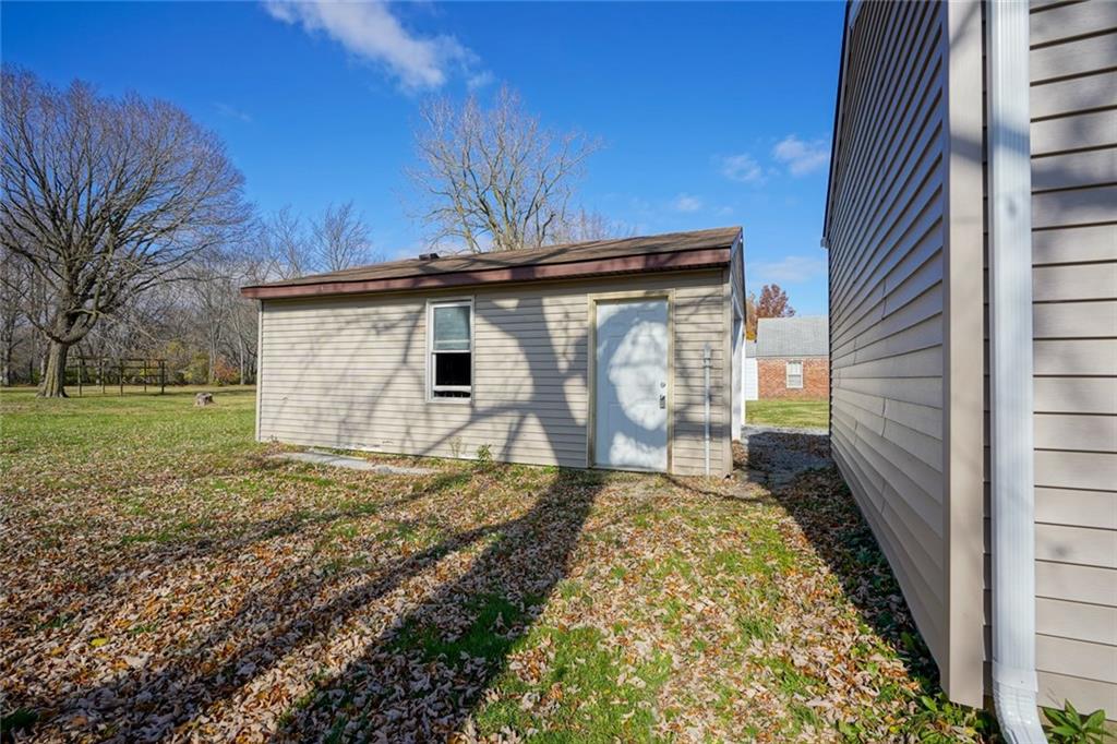 4505 South New Columbus Road Anderson, IN 46013 - Photo 26 of 29 Gallery Image 26