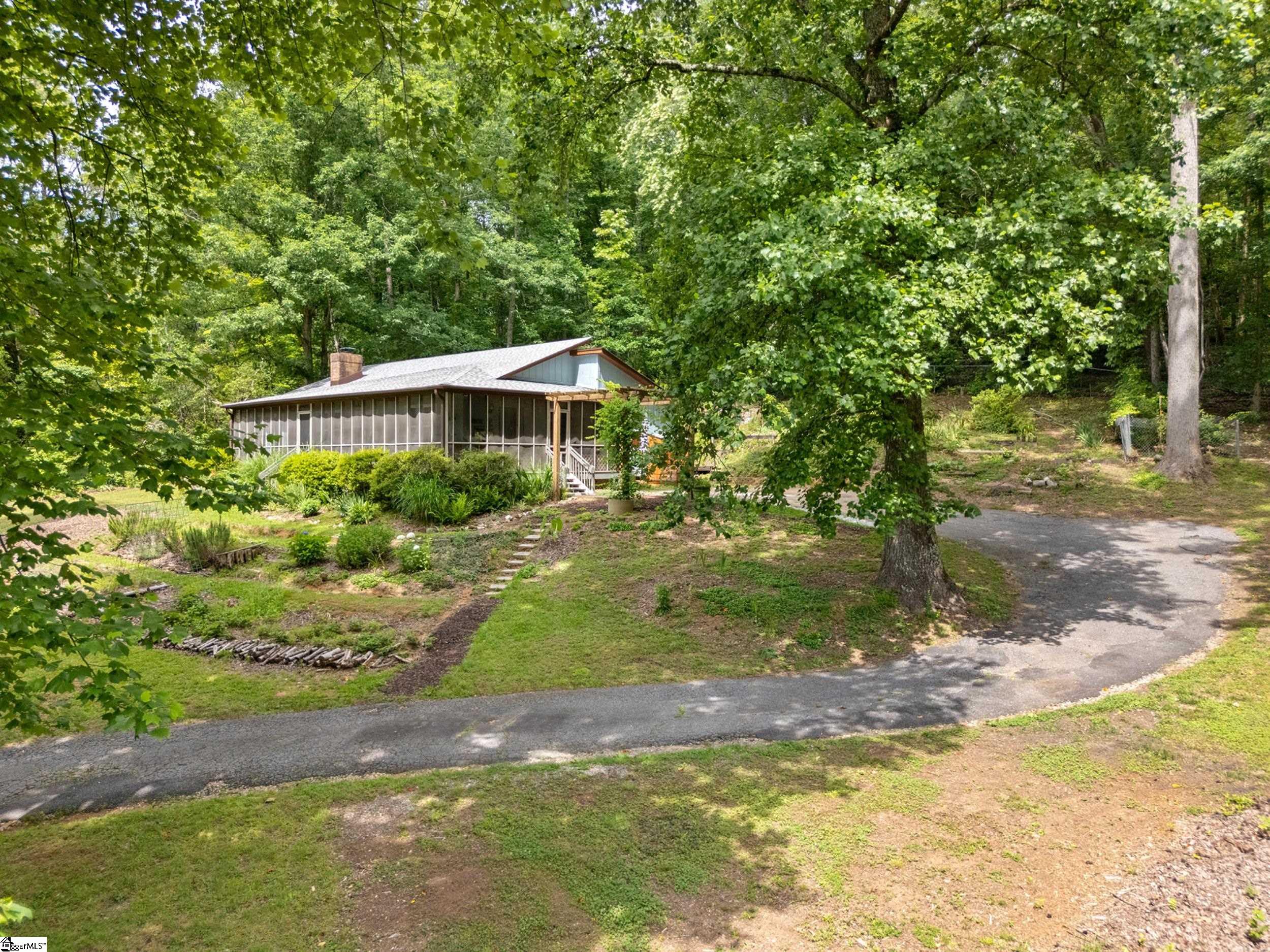 741 Gap Creek Road Marietta, SC 29661 - Photo 5 of 38