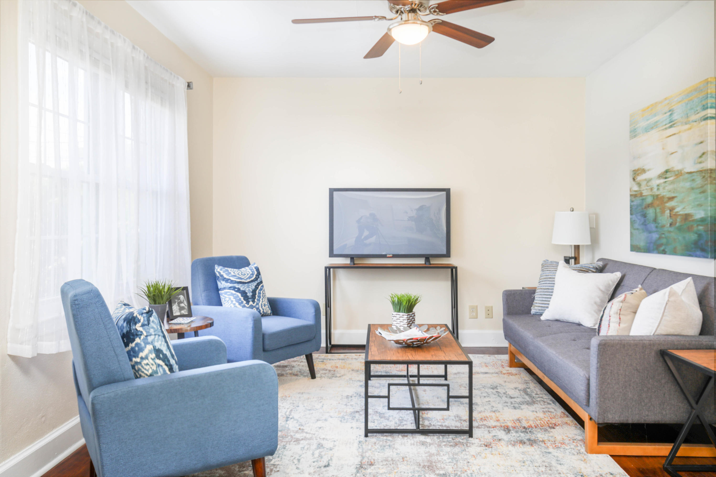 1513 Maxwell Road Chattanooga, TN 37412 - Photo 11 of 41 Good Size Family Room