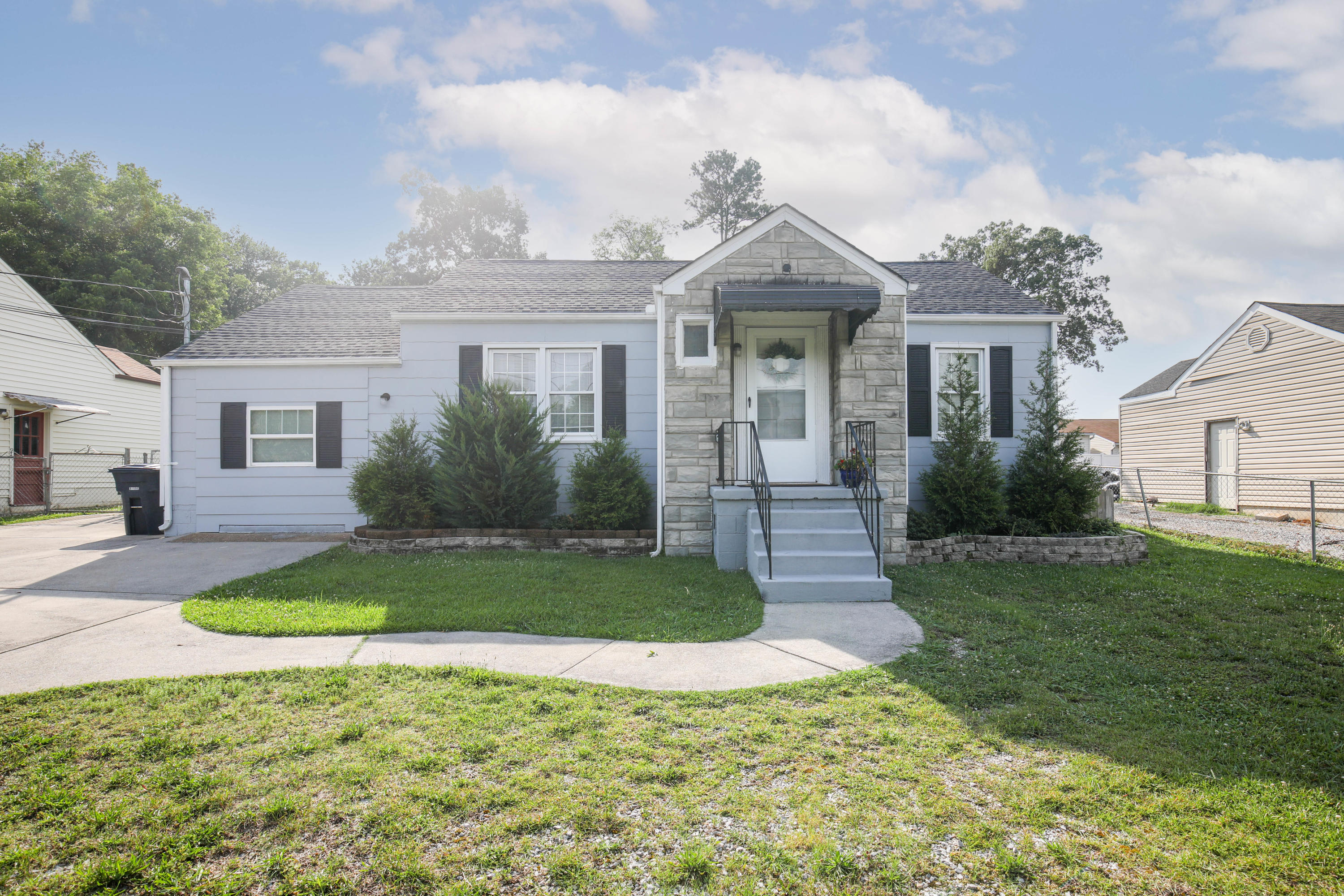 1513 Maxwell Road Chattanooga, TN 37412 - Photo 4 of 41 East Ridge-4