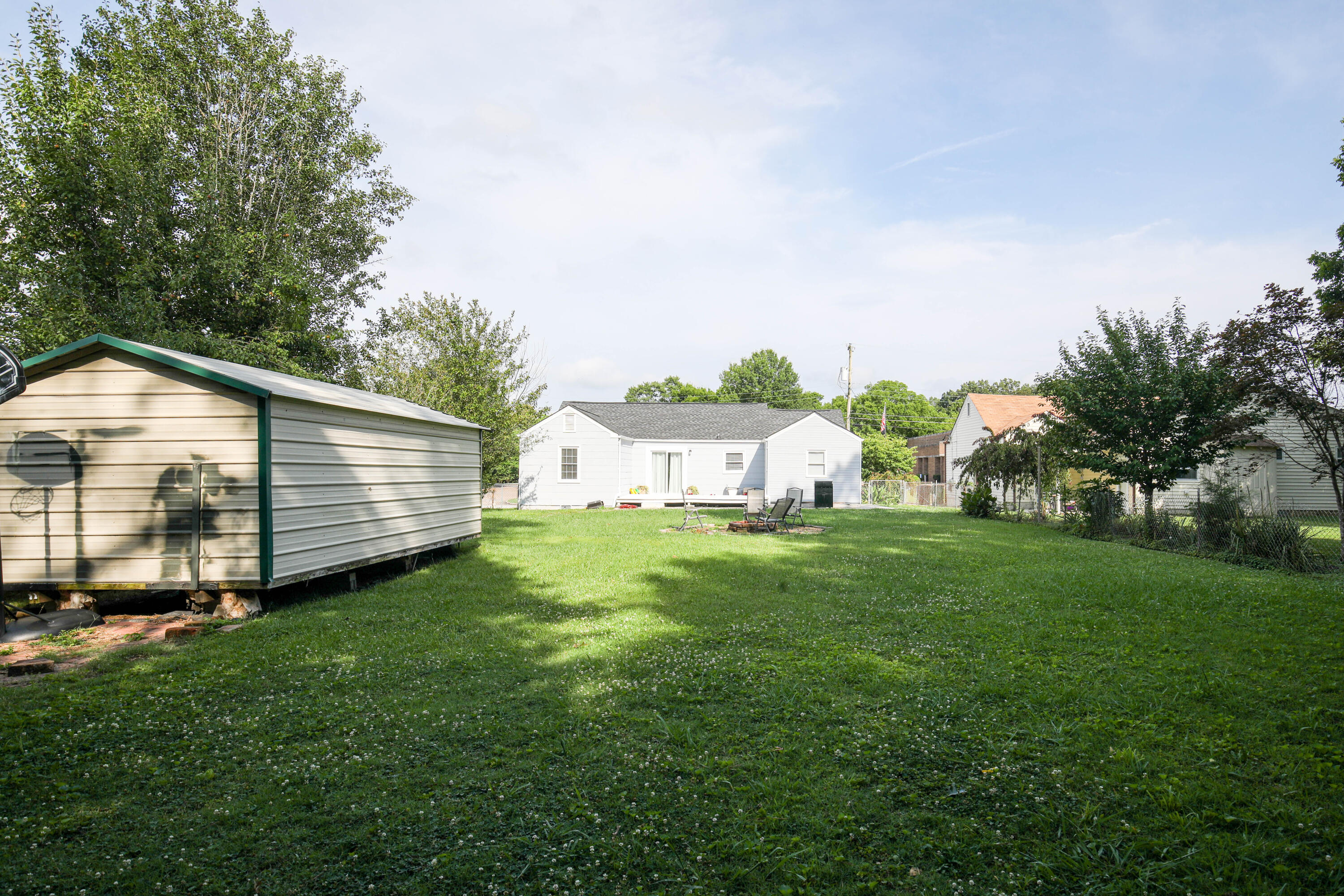 1513 Maxwell Road Chattanooga, TN 37412 - Photo 41 of 41 Massive Backyard