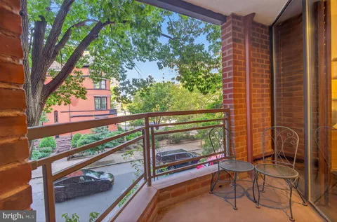 $699,000 | 1099 22nd Street Northwest, Unit 304, Washington, DC 20037