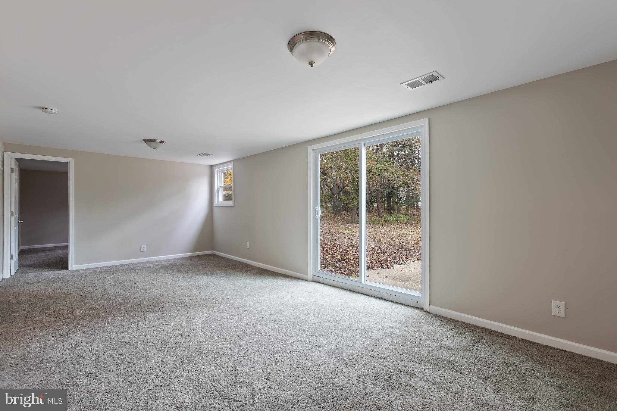 836 Woods Road Pasadena, MD 21122 - Photo 13 of 35 Gallery Image 13