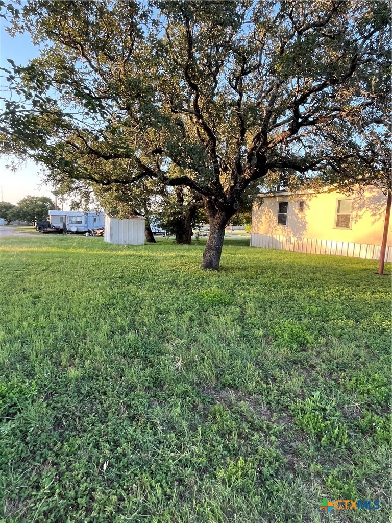 605 East Chappel Road San Saba, TX 76877 - Photo 3 of 21