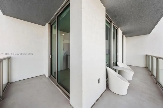 $650,000 | 3900 Biscayne Boulevard, Unit S400, Miami, FL 33137