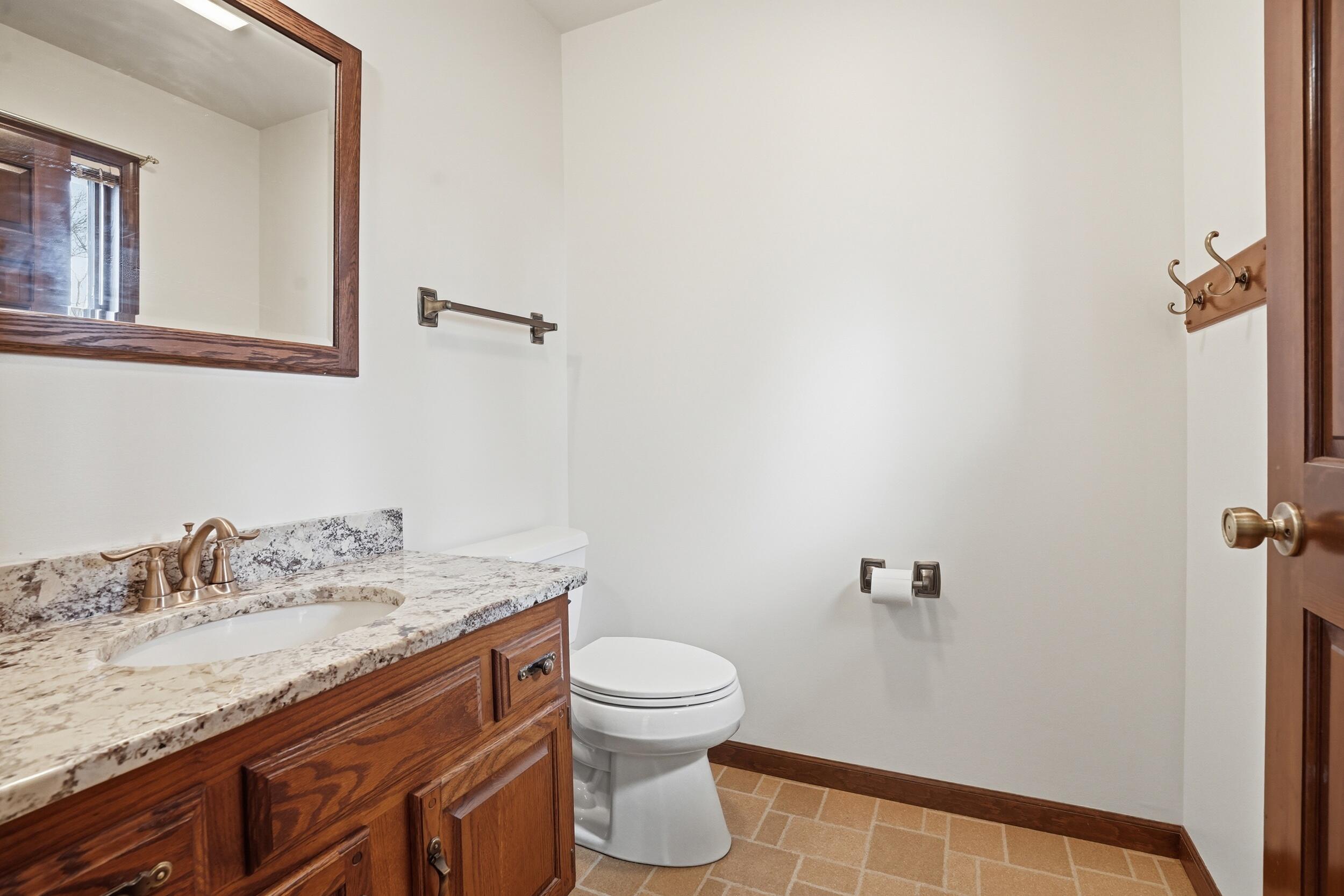 3921 Bonnie Drive Crown Point, IN 46307 - Photo 13 of 66 2500x1667