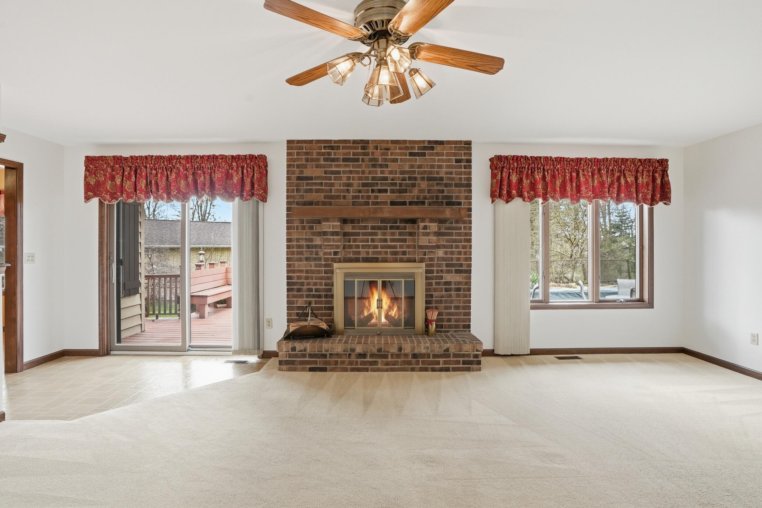 3921 Bonnie Drive Crown Point, IN 46307 - Photo 19 of 66 2500x1667