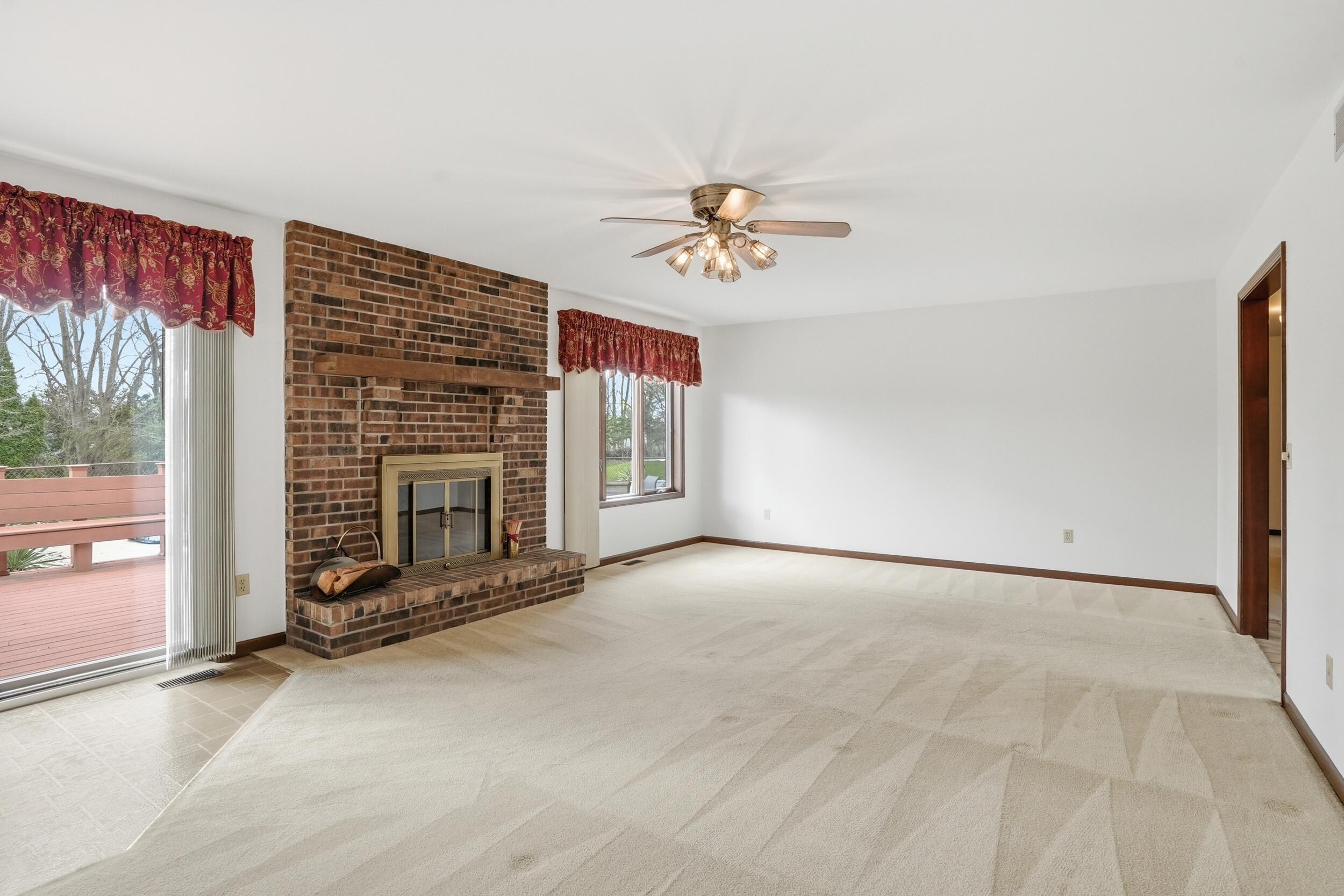 3921 Bonnie Drive Crown Point, IN 46307 - Photo 20 of 66 2500x1667