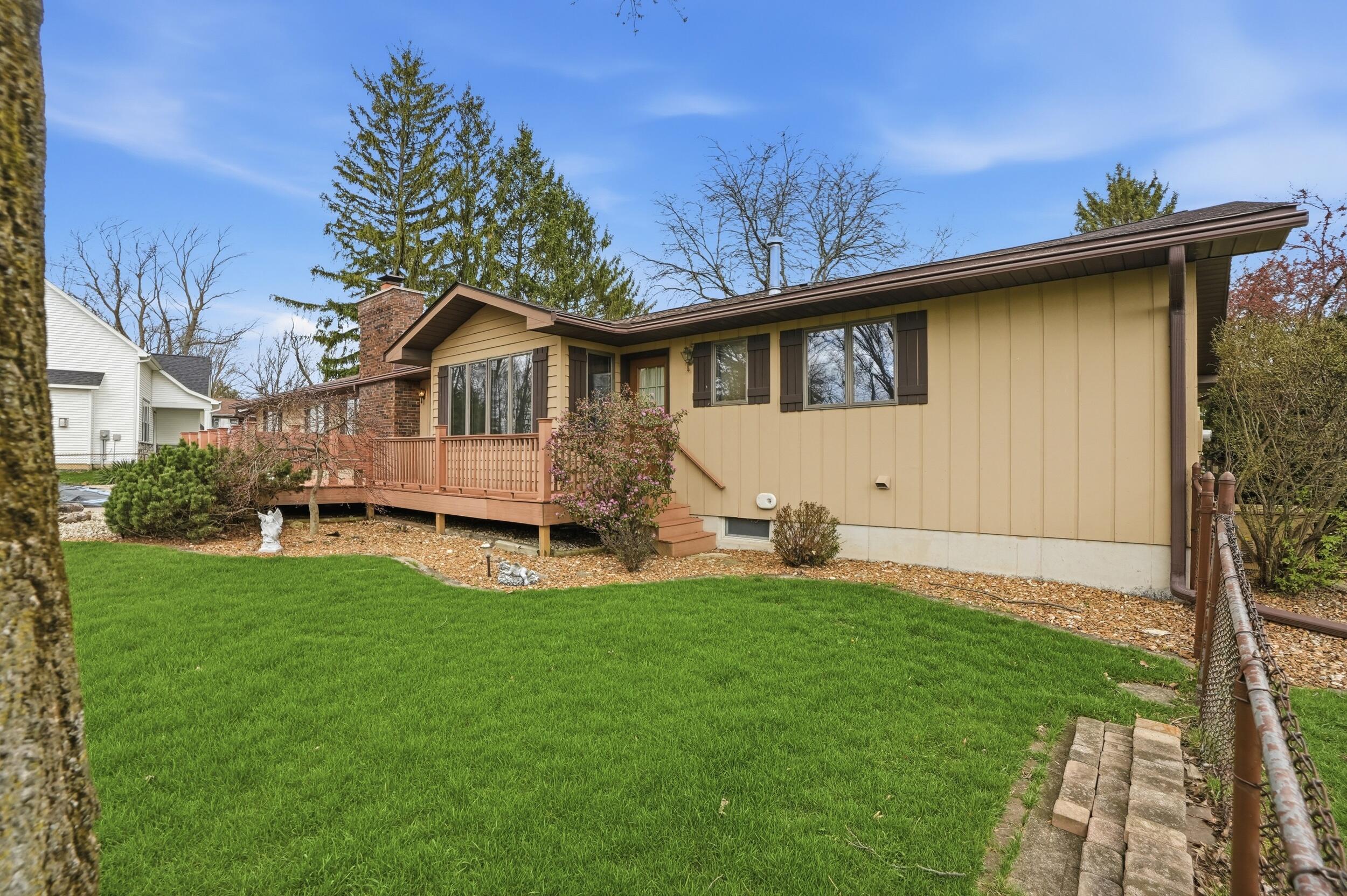 3921 Bonnie Drive Crown Point, IN 46307 - Photo 38 of 66 2500x1664