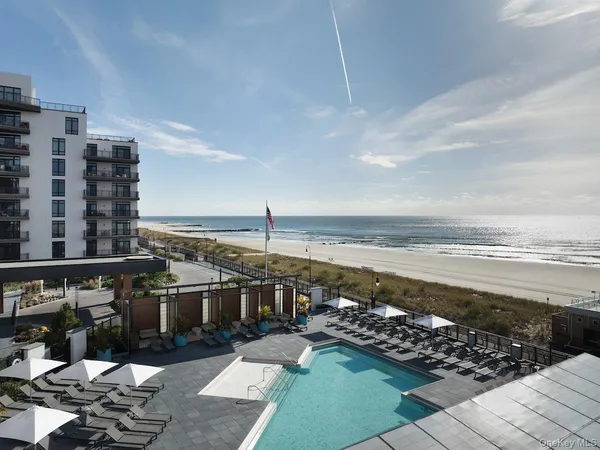 $1,150,000 | 140 Boardwalk, Unit 907B, Long Beach, NY 11561
