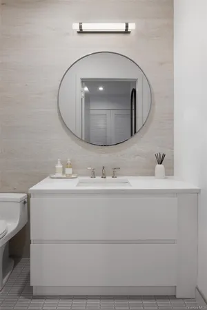 $1,150,000 | 140 Boardwalk, Unit 907B, Long Beach, NY 11561