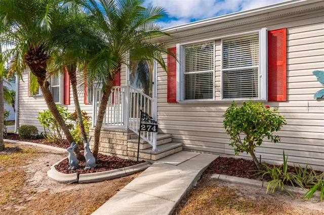 $180,000 | 1000 Kings Highway, Unit 274, Port Charlotte, FL 33980