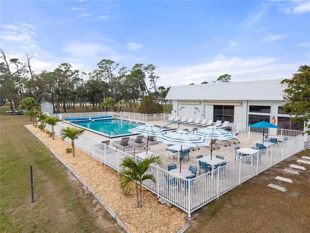 $180,000 | 1000 Kings Highway, Unit 274, Port Charlotte, FL 33980