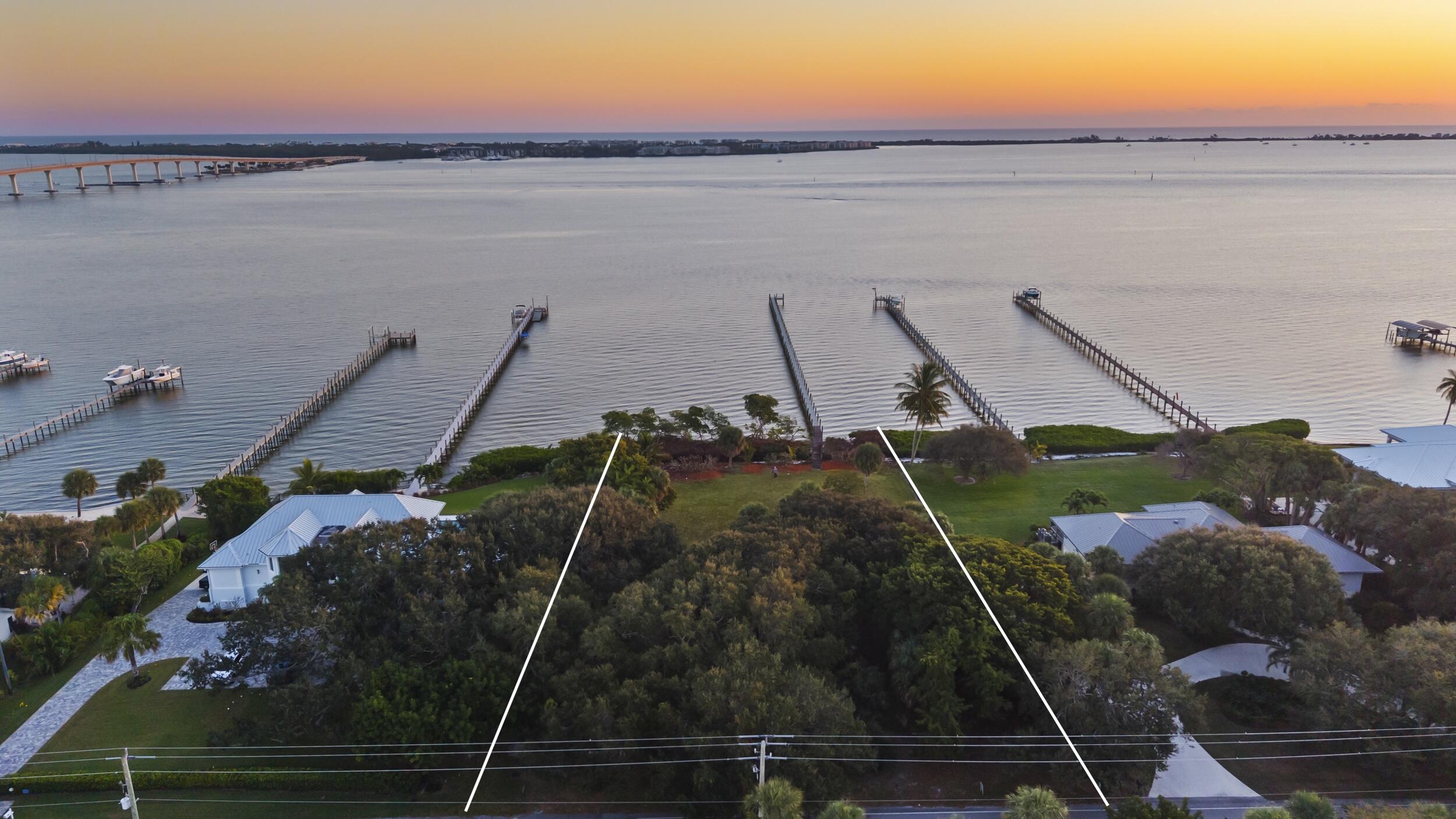 36 South Sewalls Point Road Sewall's Point, FL 34996 - Photo 12 of 38