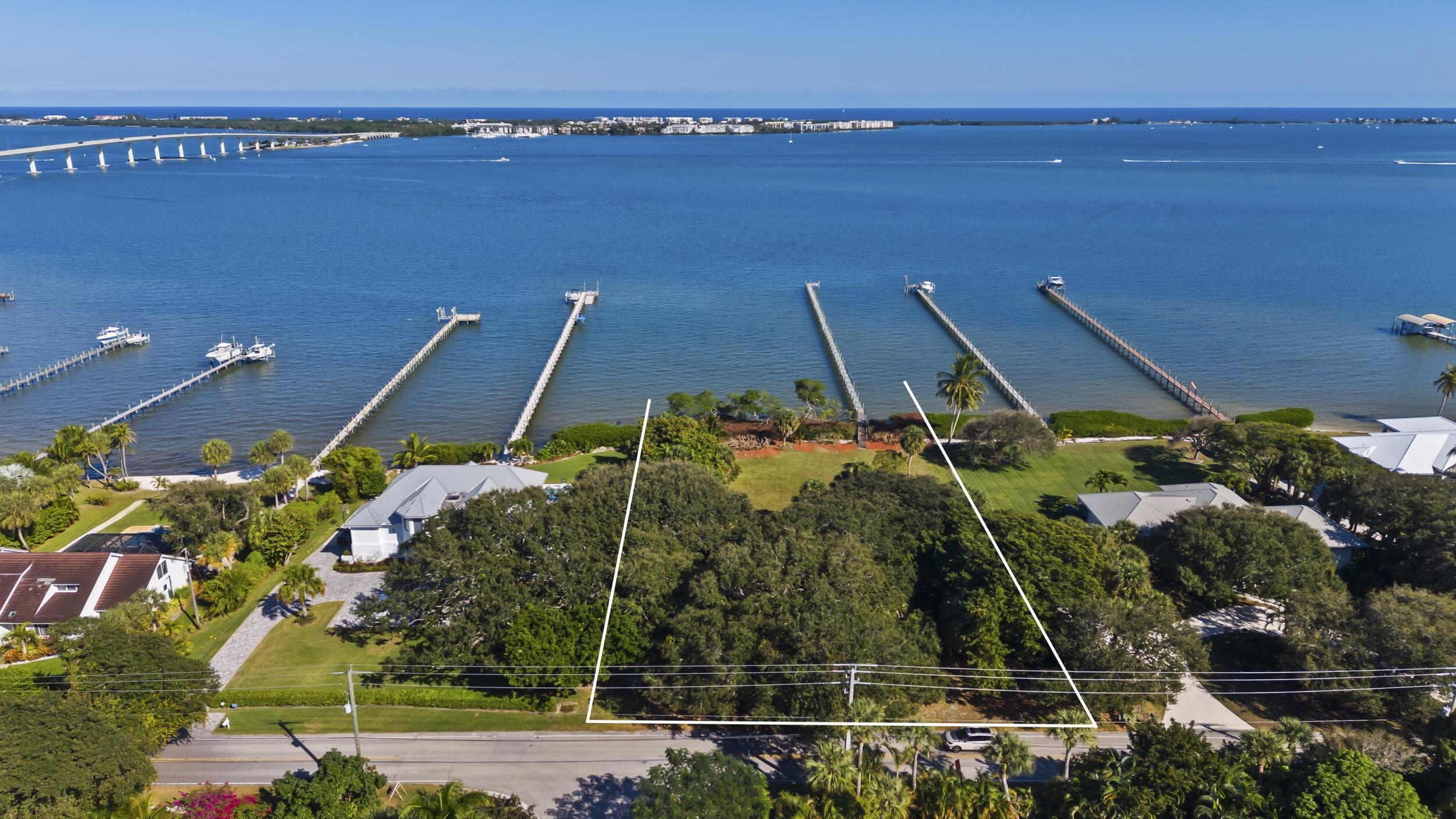 36 South Sewalls Point Road Sewall's Point, FL 34996 - Photo 3 of 38