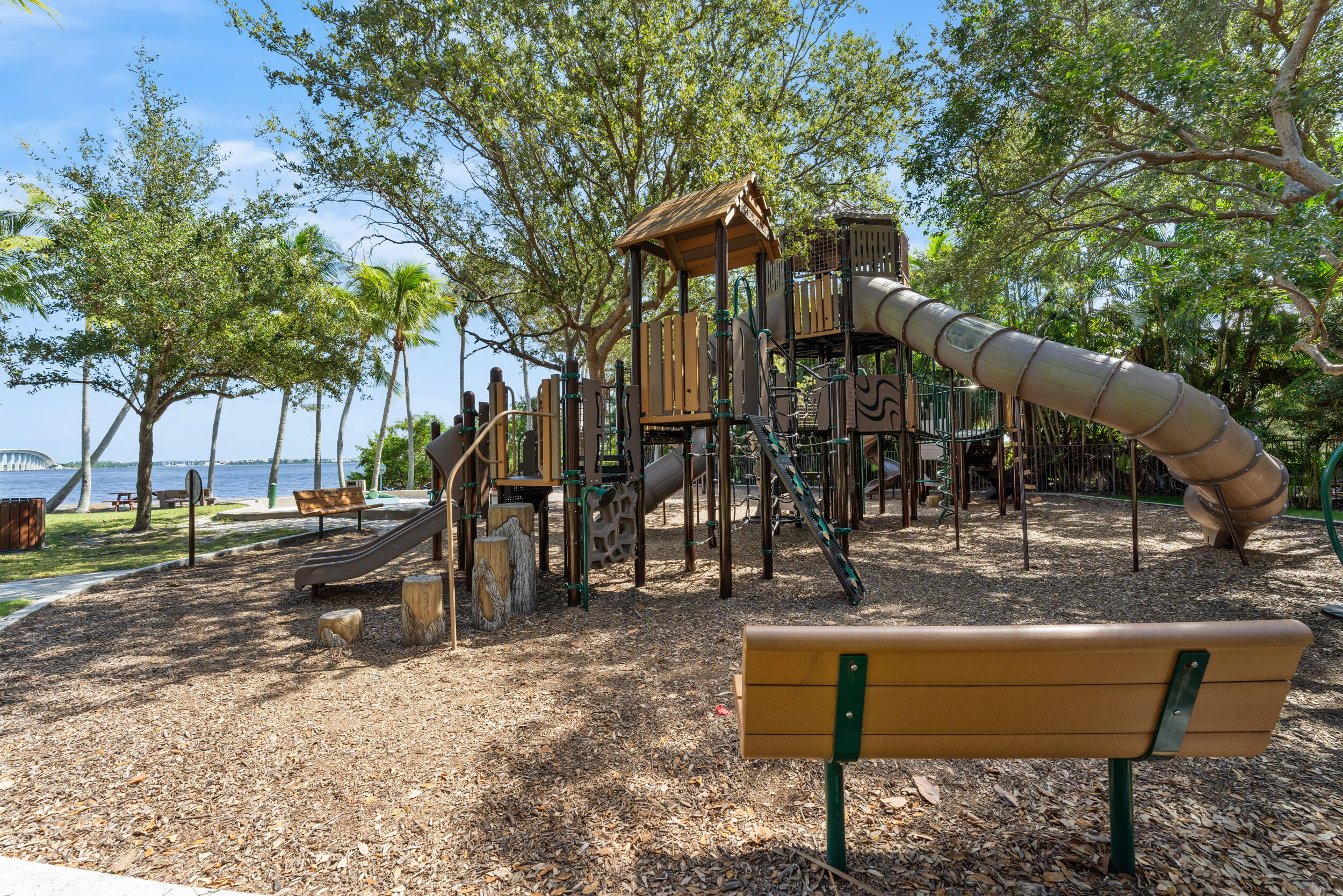36 South Sewalls Point Road Sewall's Point, FL 34996 - Photo 37 of 38 a view of a park with iron fence