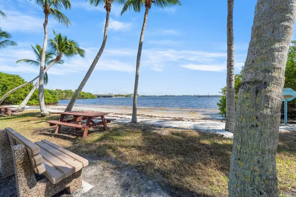 $2,250,000 | 36 South Sewalls Point Road, Sewall's Point, FL 34996