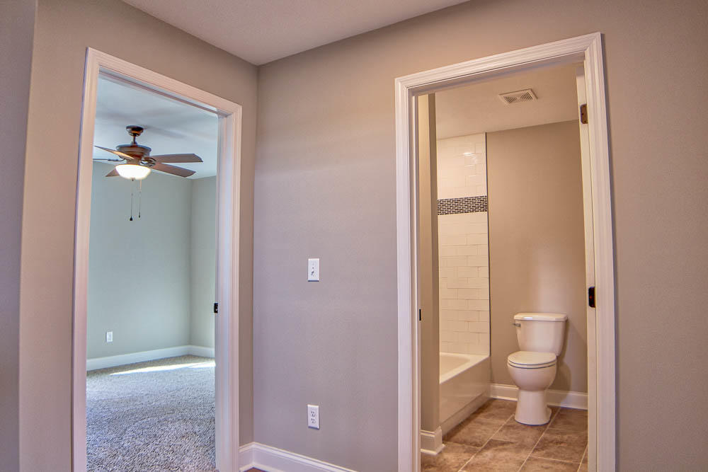 500 Forrest Road Fort Oglethorpe, GA 30742 - Photo 12 of 31 hallway